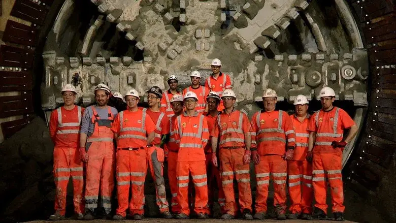 The Fifteen Billion Pound Railway still 3