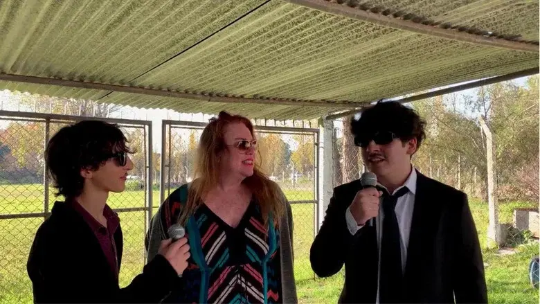 Fide and Theo interviews: CENBA ROCK still 4