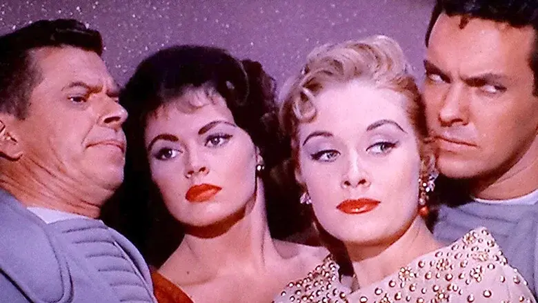Queen of Outer Space still 3