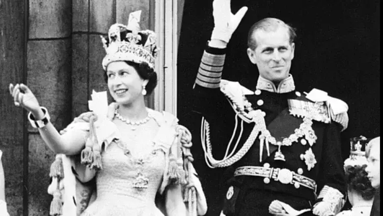 Royal Journey still 1
