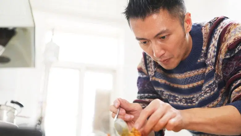 Chef Nic still 6