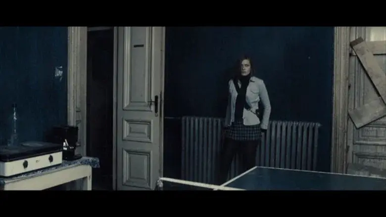 Human Zoo still 1