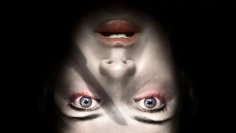 Turistas still 4