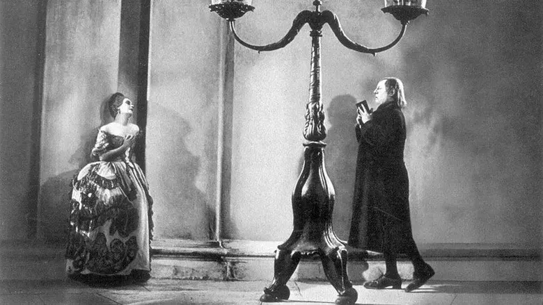 Tartuffe still 2