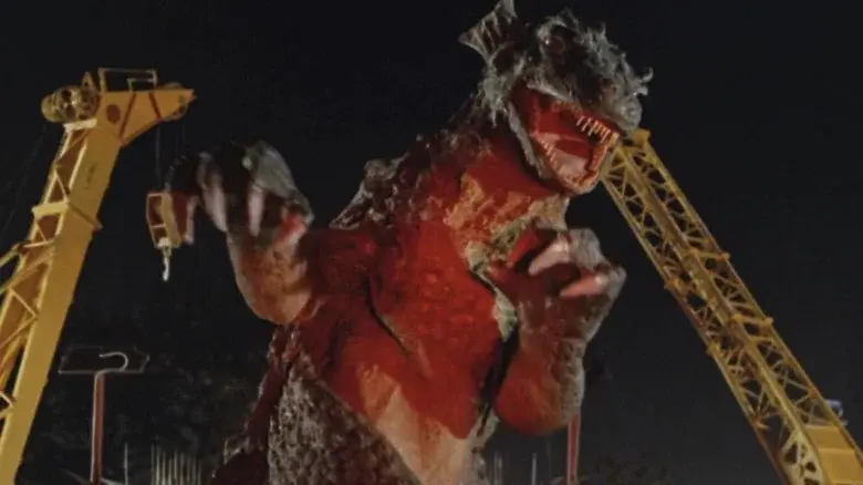 Gorgo still 3