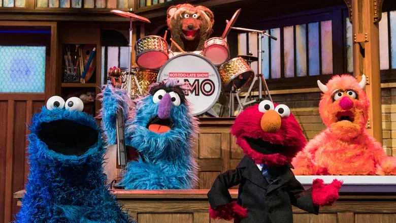 The Not-Too-Late Show with Elmo still 6