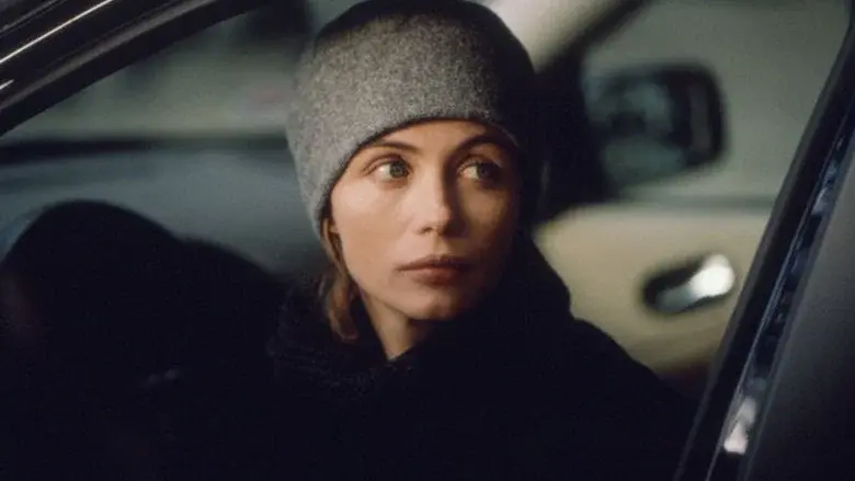 Elephant Juice still 5
