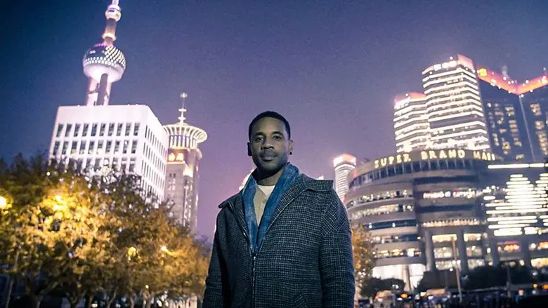 Reggie In China still 2