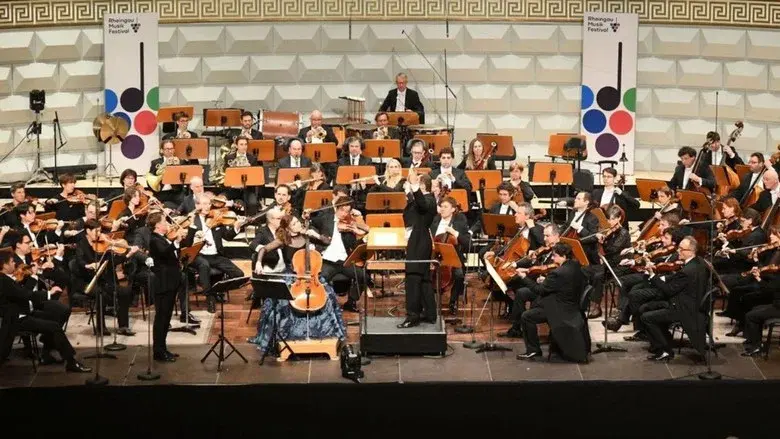 Renaud Capuçon und Julia Hagen spielen Brahms Rheingau Musik Festival 2025 still 3