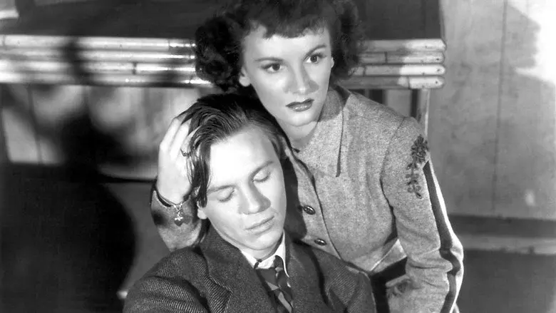 Strange Illusion still 1