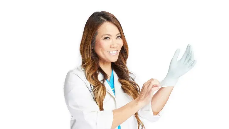 Dr. Pimple Popper still 4