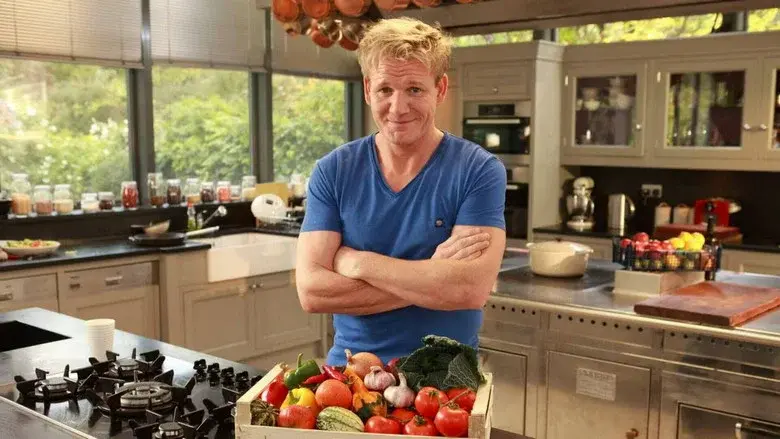 Gordon Ramsay's Ultimate Cookery Course still 2